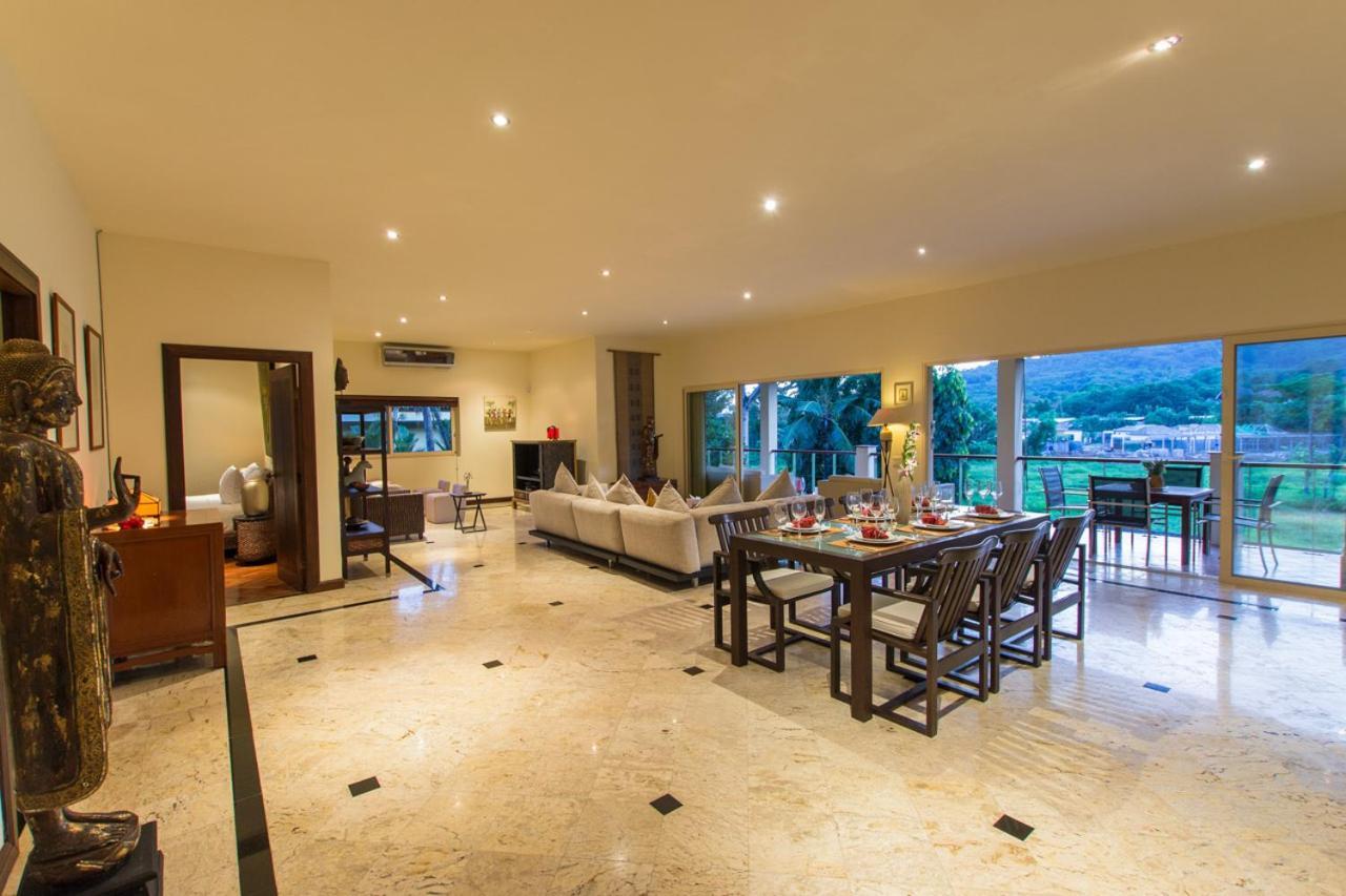 Viola Pool Villa Rawai エクステリア 写真